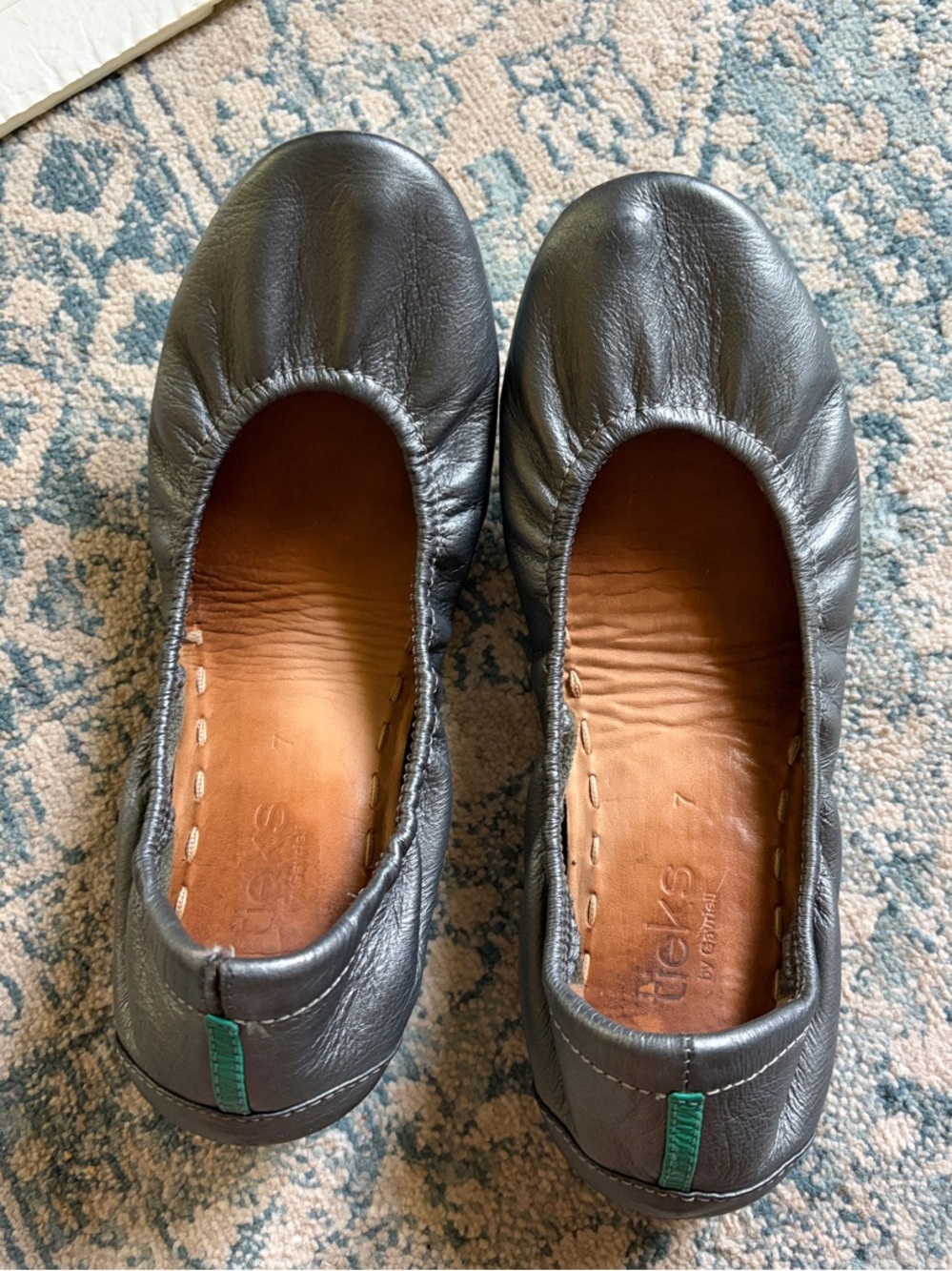 Tieks silver Leather Ballet Flats